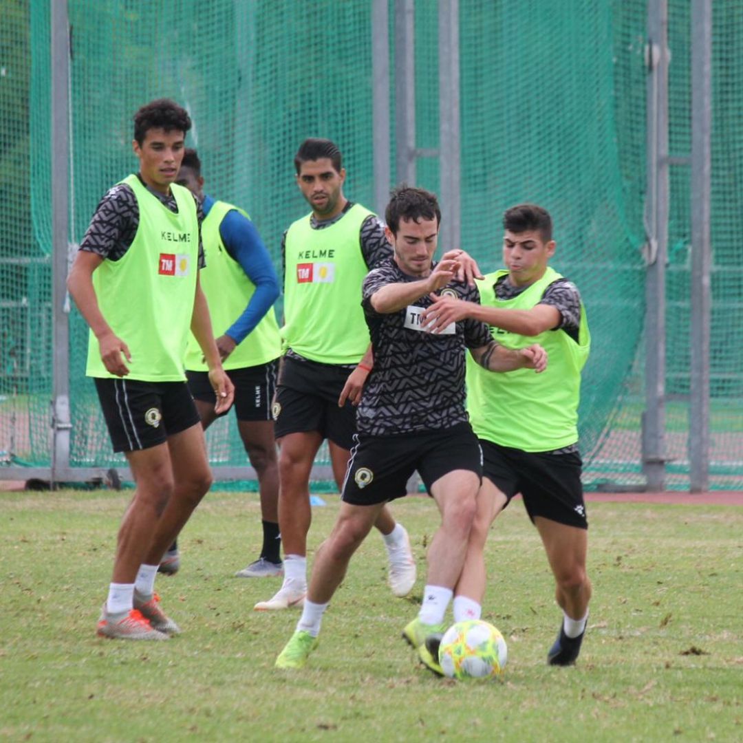 Rulo Prieto en un entrenamiento con el Hércules Rulo Prieto en un entrenamiento con el Hércules