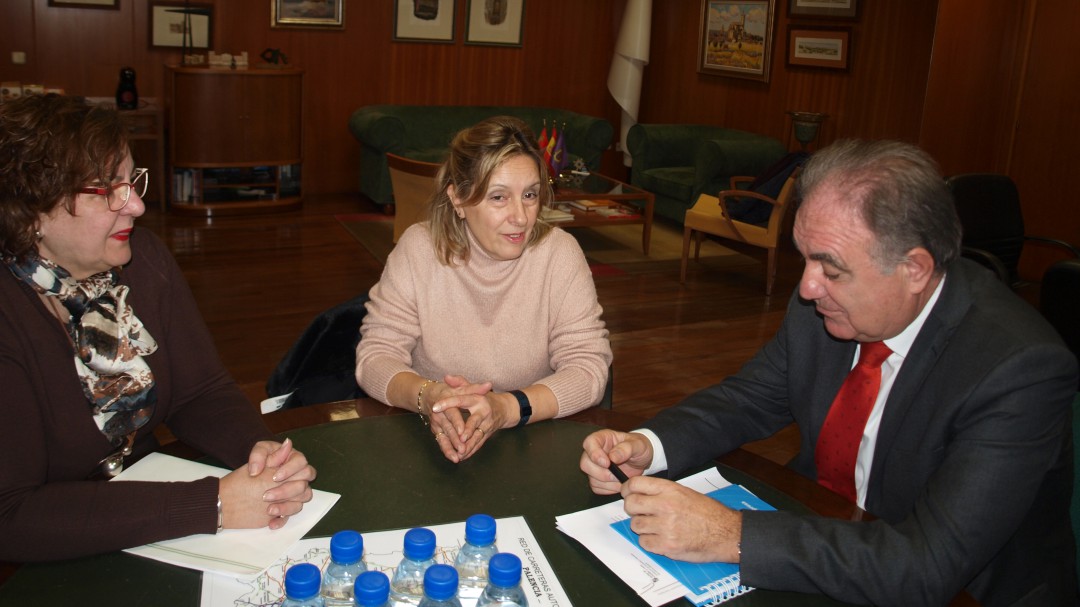 Rosa Andrés Carvajal nueva presidenta de la Asociación contra el Cáncer en Palencia