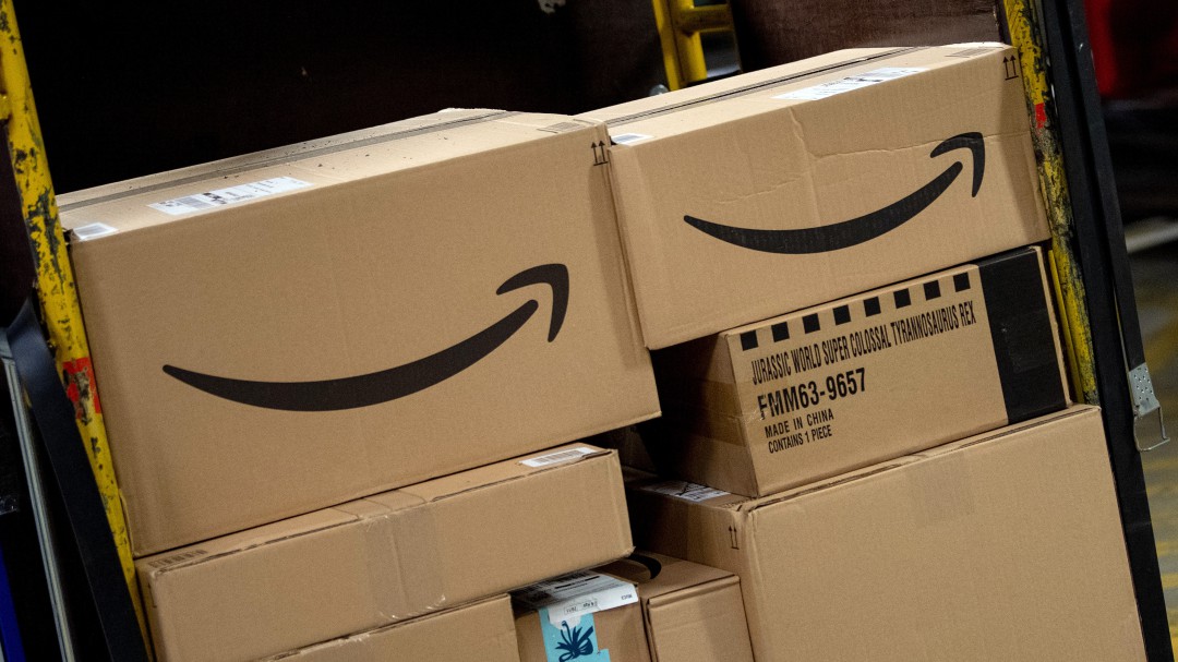 Si tienes cuenta en Amazon, la Guardia Civil avisa: cuidado con esta estafa difícil de ver