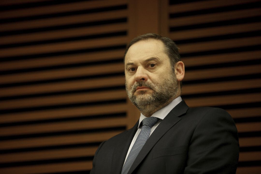 El ministro de Transportes, Movilidad y Agenda Urbana, José Luis Ábalos. El ministro de Transportes, Movilidad y Agenda Urbana, José Luis Ábalos.