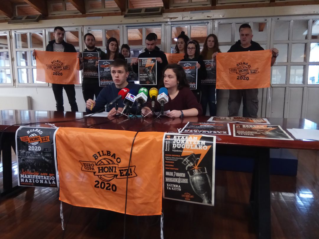 El colectivo Bilbao 2020 Eurocopa Honi Ez! convocando a una manifestación para el 28 de marzo en Bilbao El colectivo Bilbao 2020 Eurocopa Honi Ez! convocando a una manifestación para el 28 de marzo en Bilbao