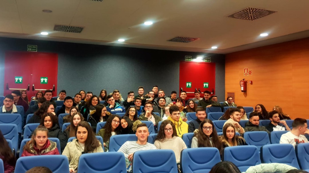 Los futuros universitarios de Jódar conocen la Universidad de Jaén