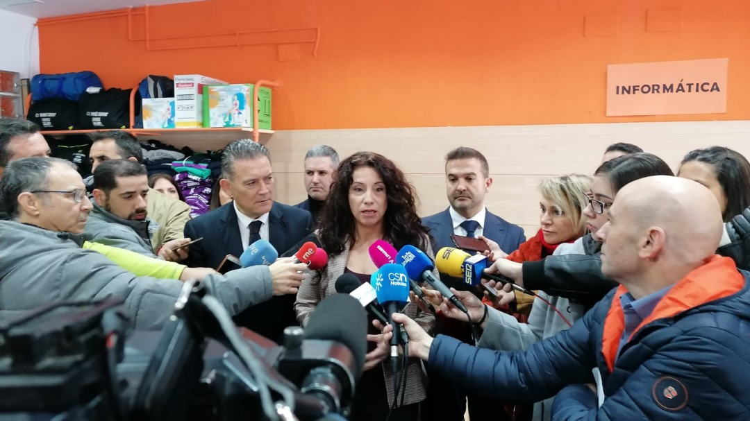 La Junta anuncia en Linares el aumento de las Rentas Mínimas