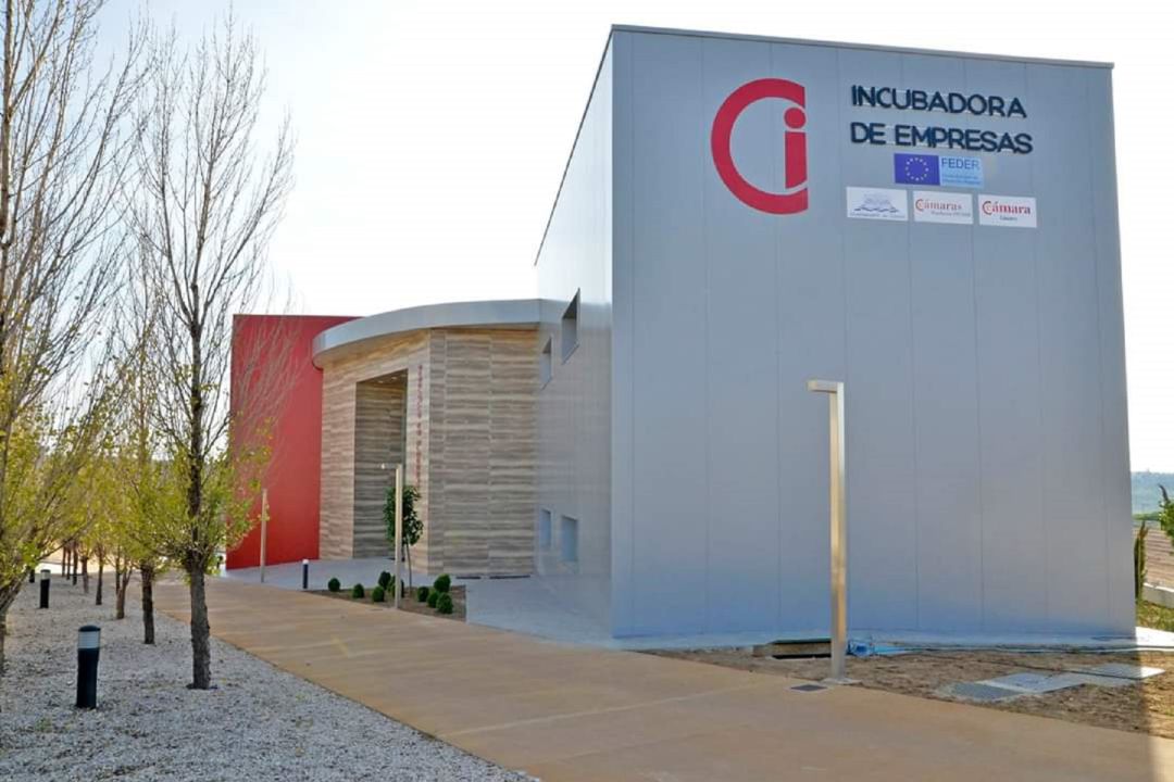 Incubadora de empresas. Incubadora de empresas.