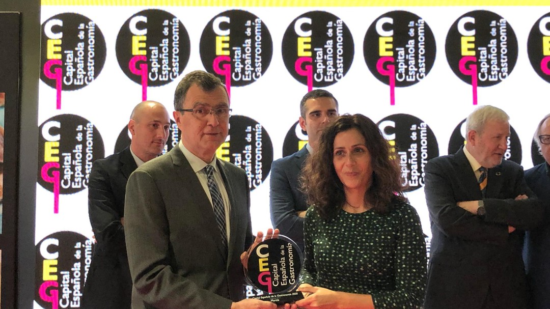 Murcia recibe el testigo de Almería como Capital Española de la Gastronomía 2020