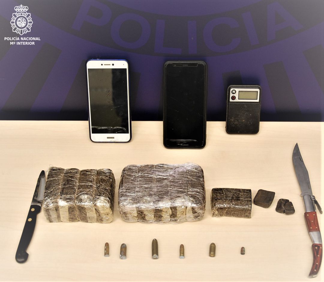 Erradicado un punto de venta de drogas en Santander Erradicado un punto de venta de drogas en Santander