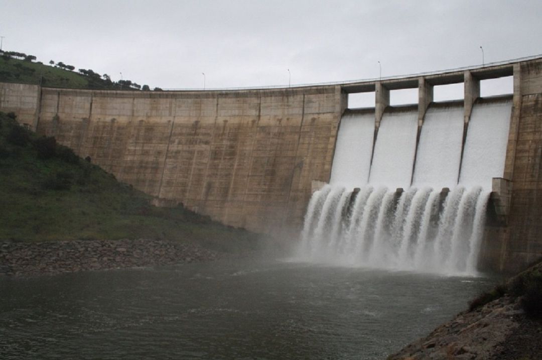 Presa del pantano del Montoro Presa del pantano del Montoro