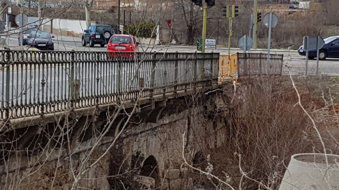 Cruce puente árabe donde irá la nueva rotonda Cruce puente árabe donde irá la nueva rotonda
