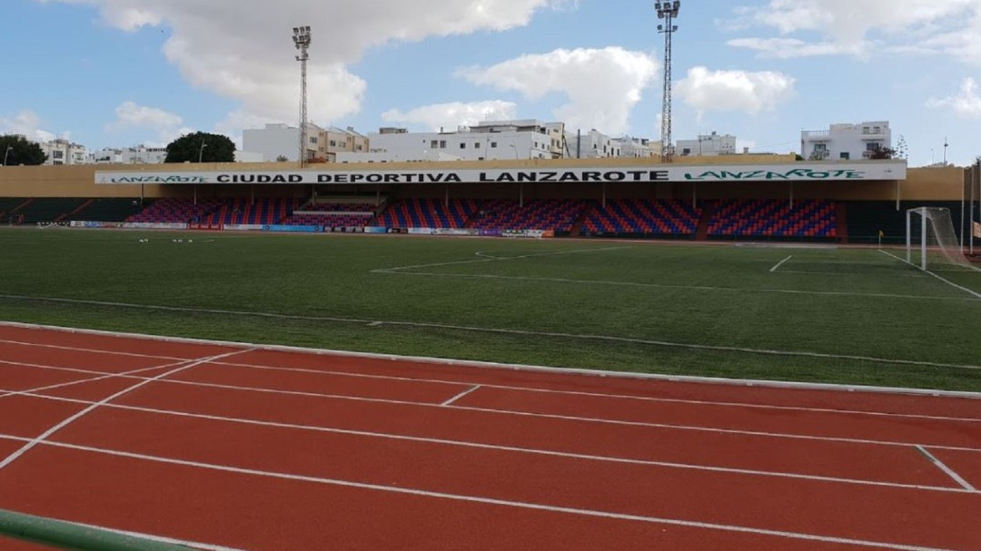Multa de 1500 euros y cierre parcial de la grada para la UD Lanzarote