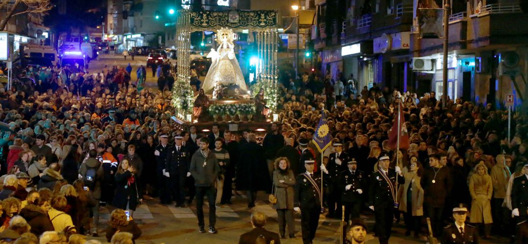 Procesión de la Virgen de la Paz Procesión de la Virgen de la Paz