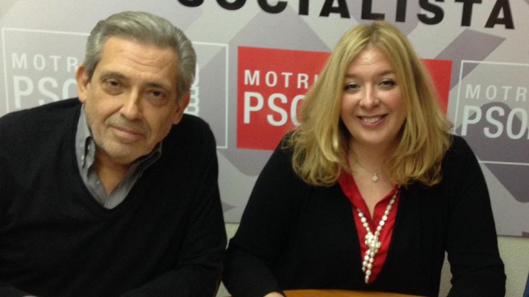El historiador motrileño, Manuel Domínguez, junto a Flor Almón, portavoz del PSOE de Motril El historiador motrileño, Manuel Domínguez, junto a Flor Almón, portavoz del PSOE de Motril