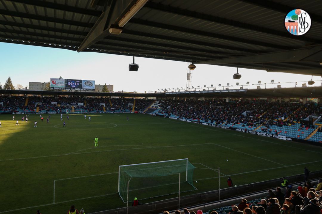El Helmántico, en el partido ante el Amorebieta. El Helmántico, en el partido ante el Amorebieta.