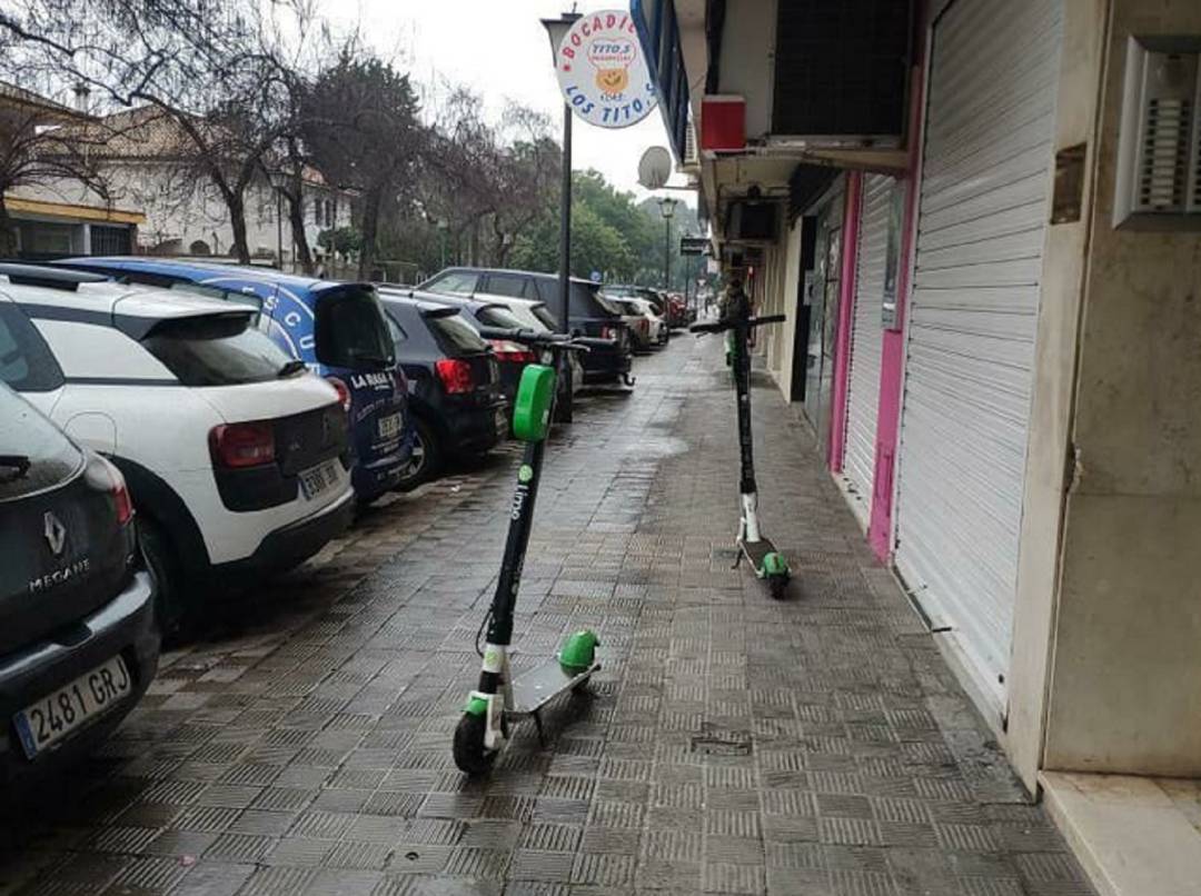 El Ayuntamiento de Sevilla se reúne con las empresas de patinetes eléctricos para presentarles un propuesta piloto El Ayuntamiento de Sevilla se reúne con las empresas de patinetes eléctricos para presentarles un propuesta piloto