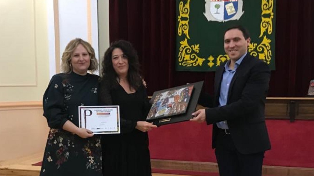 Aurora Duque recibe el Premio de Honor a la Trayectoria Periodística 2020