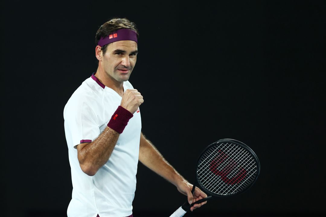 Roger Federer celebra el triunfo ante Marton Fucsovics. Roger Federer celebra el triunfo ante Marton Fucsovics.