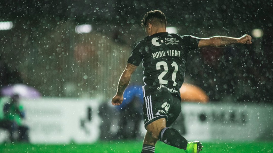 El Cartagena cede su trono en Sevilla y cae hasta la tercera plaza