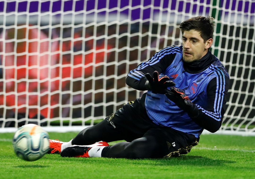 Thibaut Courtois durante el entrenamiento previo al Real Valladolid - Real Madrid de la jornada 21 de La Liga. Thibaut Courtois durante el entrenamiento previo al Real Valladolid - Real Madrid de la jornada 21 de La Liga.