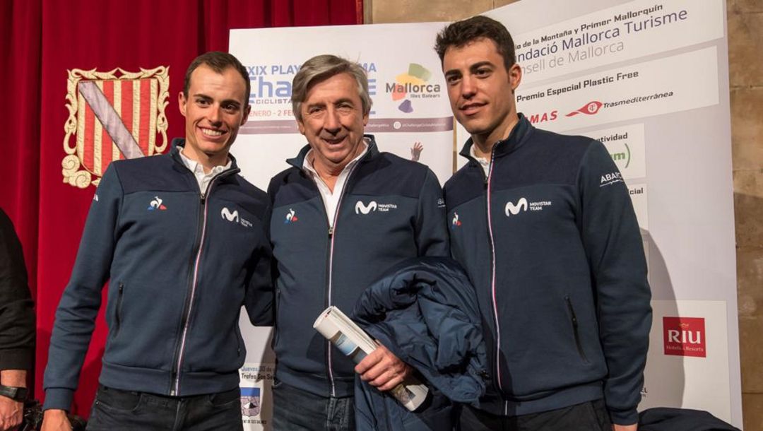 El director del equipo ciclista profesional Movistar Team, Eusebio Unzué (c), junto a los ciclistas mallorquines del equipo Movistar Team, Enric Mas (i) y Albert Torres (der), asisten este lunes a la presentación de la XXIX edición de la Playa de Palma Challenge Ciclista Mallorca en el Consolat de la Mar, sede del Govern Balear El director del equipo ciclista profesional Movistar Team, Eusebio Unzué (c), junto a los ciclistas mallorquines del equipo Movistar Team, Enric Mas (i) y Albert Torres (der), asisten este lunes a la presentación de la XXIX edición de la Playa de Palma Challenge Ciclista Mallorca en el Consolat de la Mar, sede del Govern Balear