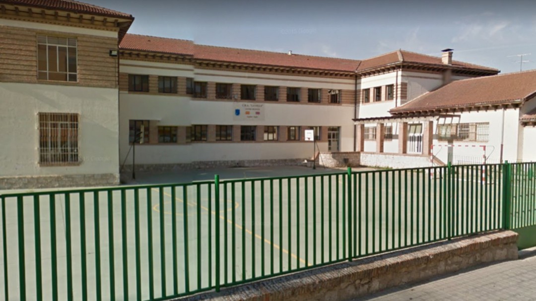 La Villa organiza su mercadillo solidario