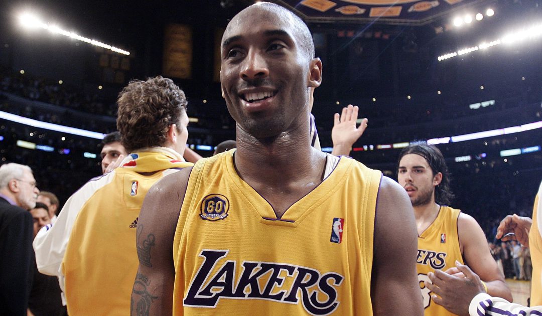 Kobe Bryant va compartir vestidor amb Pau Gasol als Lakers Kobe Bryant va compartir vestidor amb Pau Gasol als Lakers