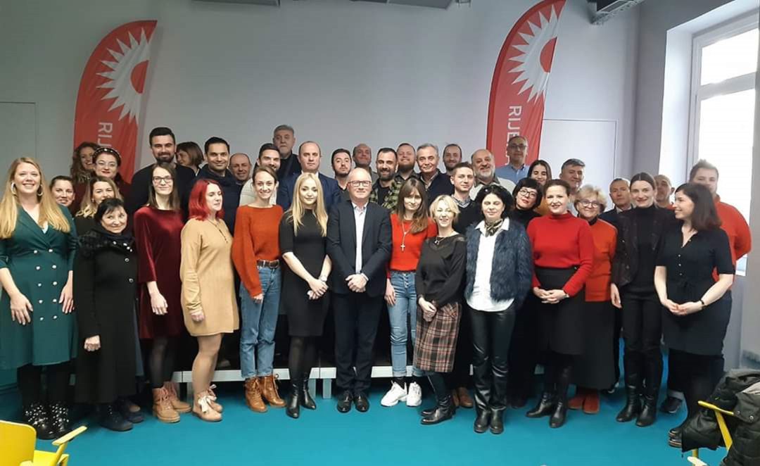 Iniesta participa en un encuentro intercultural en Croacia Iniesta participa en un encuentro intercultural en Croacia