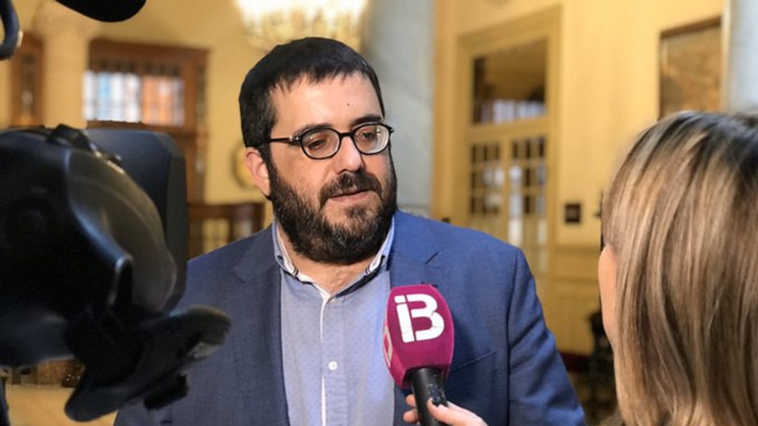 Més acusa al PSOE de bloquear la propuesta de Vidal de crear una comisión sobre insularidad