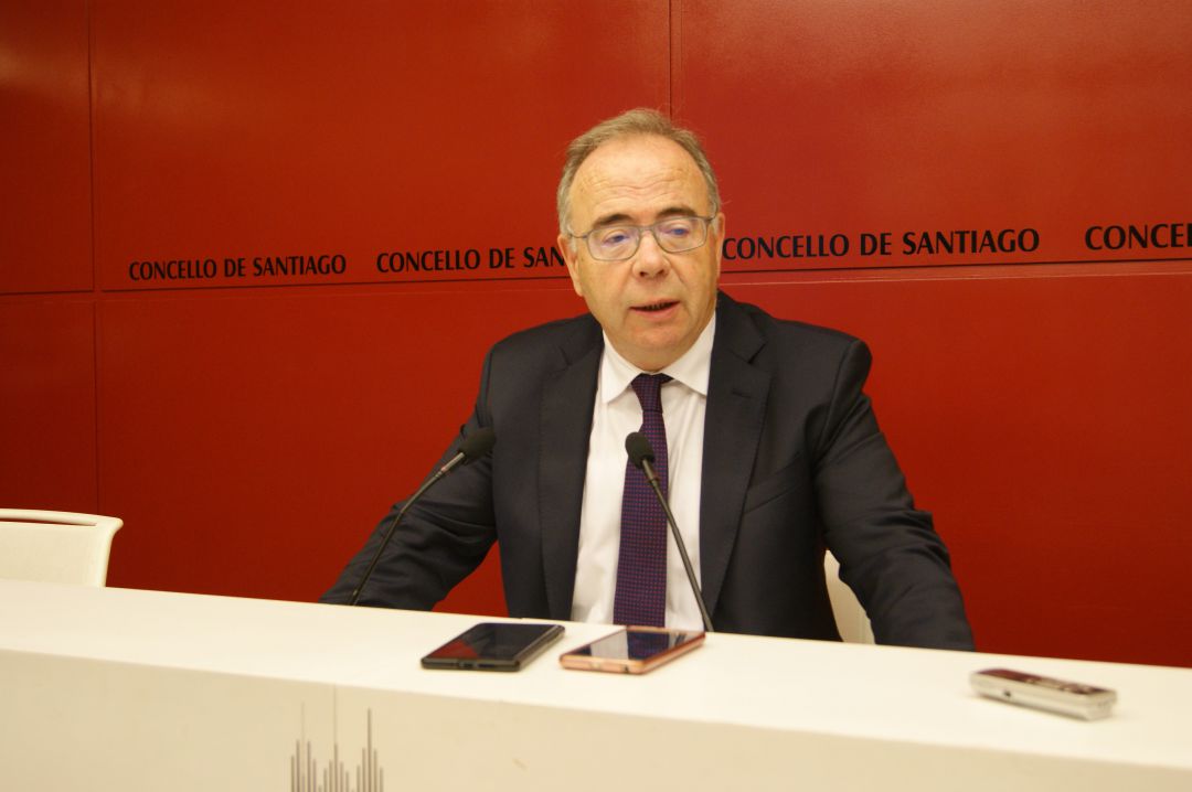Bugallo, en una rueda de prensa en el Concello Bugallo, en una rueda de prensa en el Concello