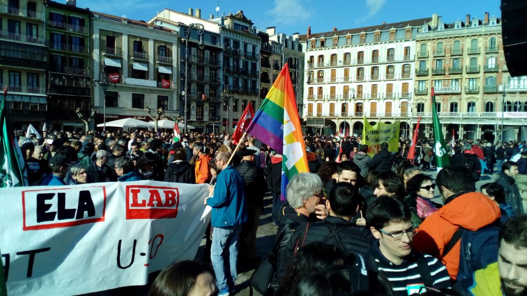 Manifestación en la Plaza del Castillo de Pamplona Manifestación en la Plaza del Castillo de Pamplona