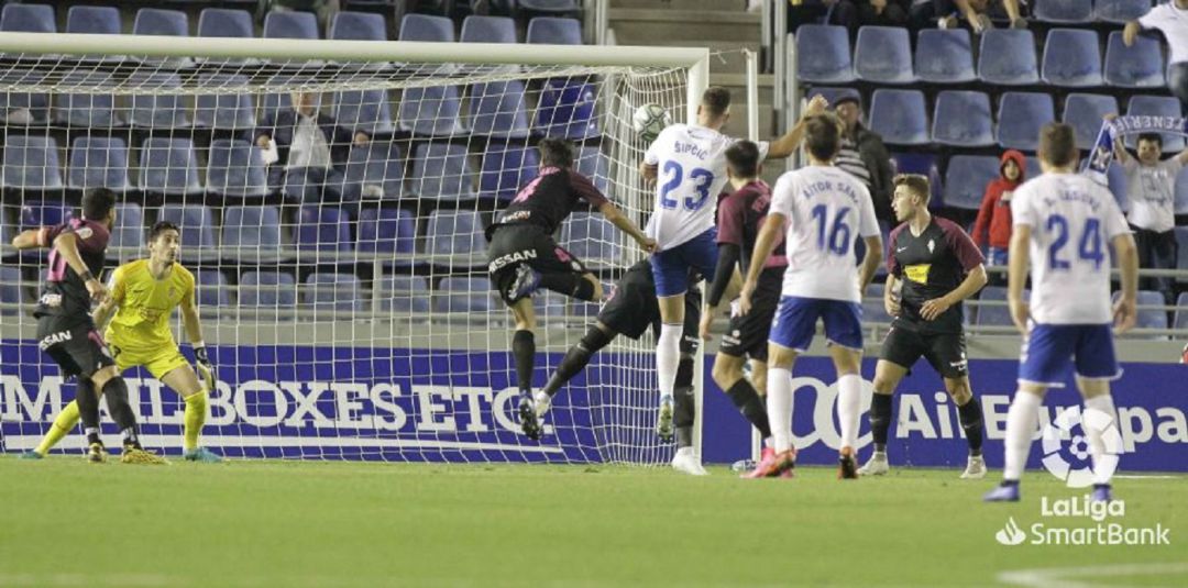 Momento en el que el Sporting encaja el primer gol en Tenerife Momento en el que el Sporting encaja el primer gol en Tenerife