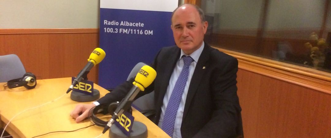 Imagen de archivo Herminio Molina en Radio Albacete Imagen de archivo Herminio Molina en Radio Albacete