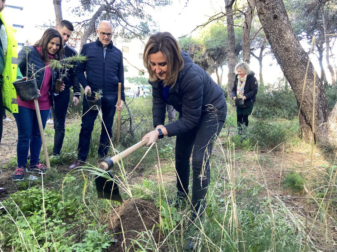 María José Catalá, portavoz del PP, durante la celebración del Día del Árbol en la Devesa de La Albufera de València María José Catalá, portavoz del PP, durante la celebración del Día del Árbol en la Devesa de La Albufera de València