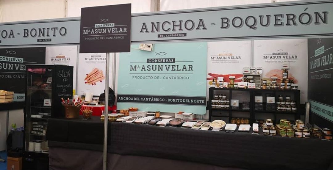 Stand de Conservas Mª Asun Velar. Stand de Conservas Mª Asun Velar.