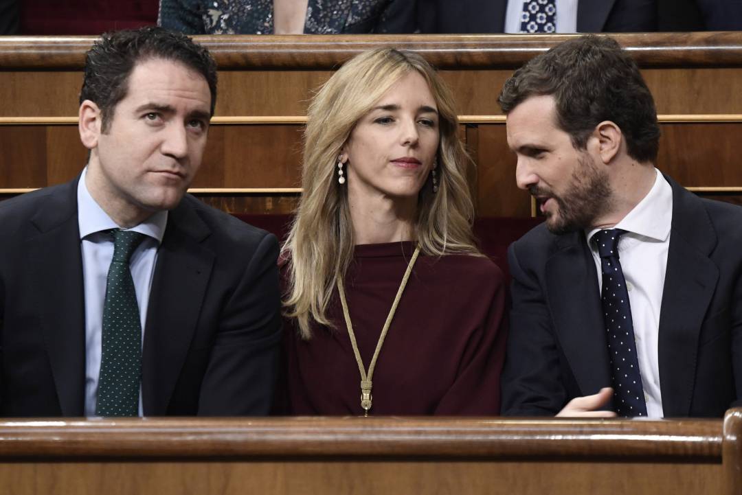 Teodoro García Egea, Cayetana Álvarez de Toledo y Pablo Casado en la apertura de la legislatura Teodoro García Egea, Cayetana Álvarez de Toledo y Pablo Casado en la apertura de la legislatura