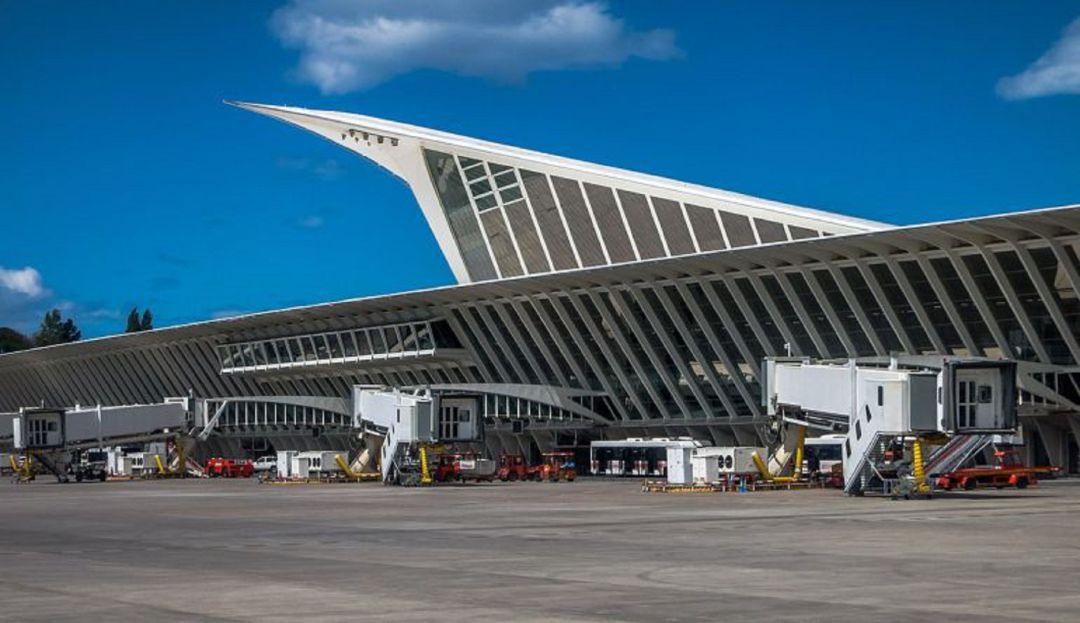 Aeropuerto de Loiu Aeropuerto de Loiu