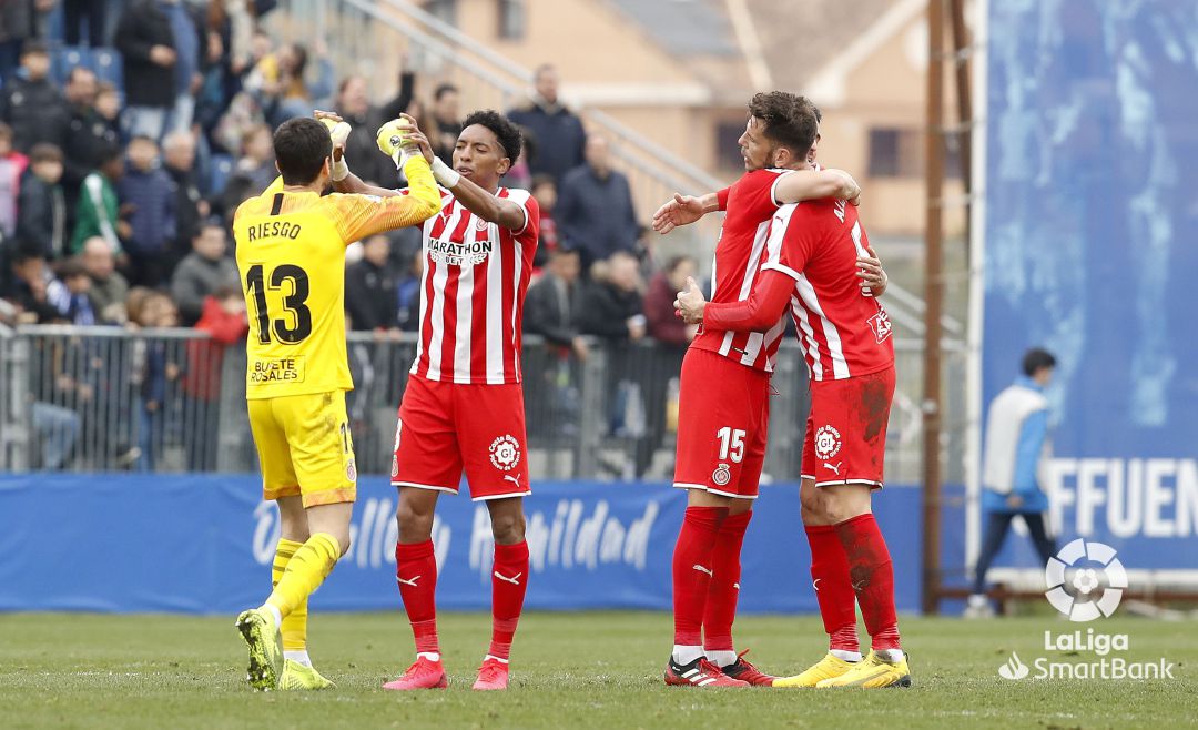 Els jugadors del Girona celebren el triomf. Els jugadors del Girona celebren el triomf.