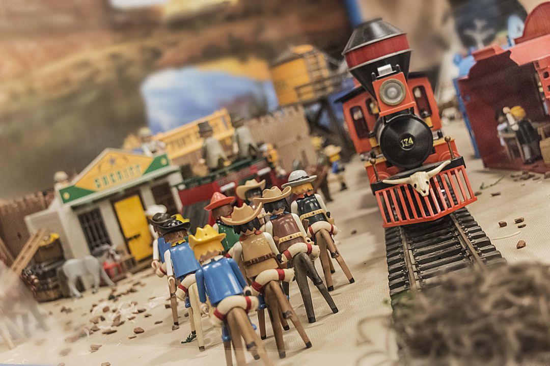 Llega a Palencia la Exposición Solidaria de Playmobils y Juguetes Clásicos contra el Cáncer Infantil Llega a Palencia la Exposición Solidaria de Playmobils y Juguetes Clásicos contra el Cáncer Infantil