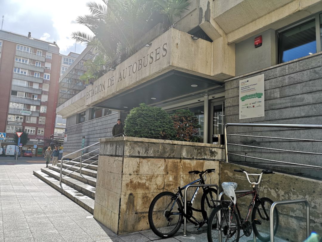Imagen de la Estación de Autobuses de Santander donde fue detenido el hombre como presunto autor de un delito de sustracción de menores. Imagen de la Estación de Autobuses de Santander donde fue detenido el hombre como presunto autor de un delito de sustracción de menores.