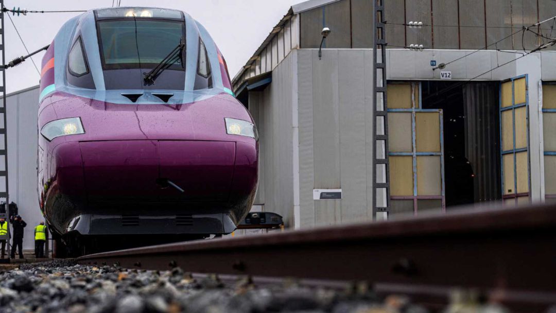 El PP de Almería pide fechas para el AVE low cost. El PP de Almería pide fechas para el AVE low cost.