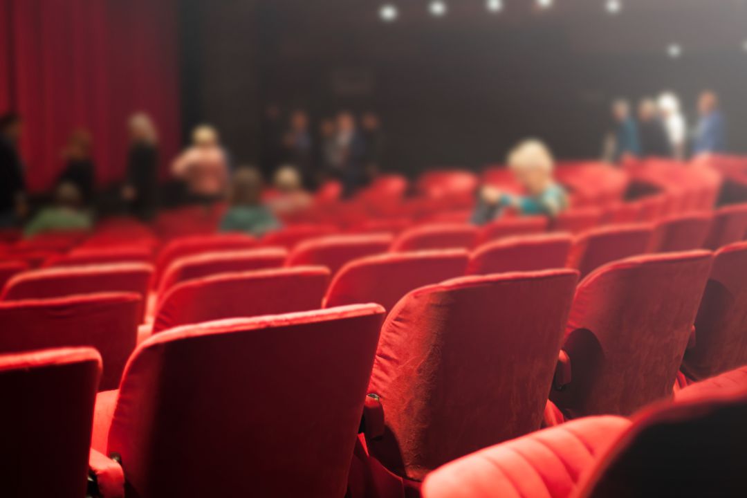 Proyecfilm da empleo a 22 personas y trabaja con 18 salas de cine repartidas por toda la geografía nacional, la última en abrir, en la localidad onubense de Cortegana Proyecfilm da empleo a 22 personas y trabaja con 18 salas de cine repartidas por toda la geografía nacional, la última en abrir, en la localidad onubense de Cortegana
