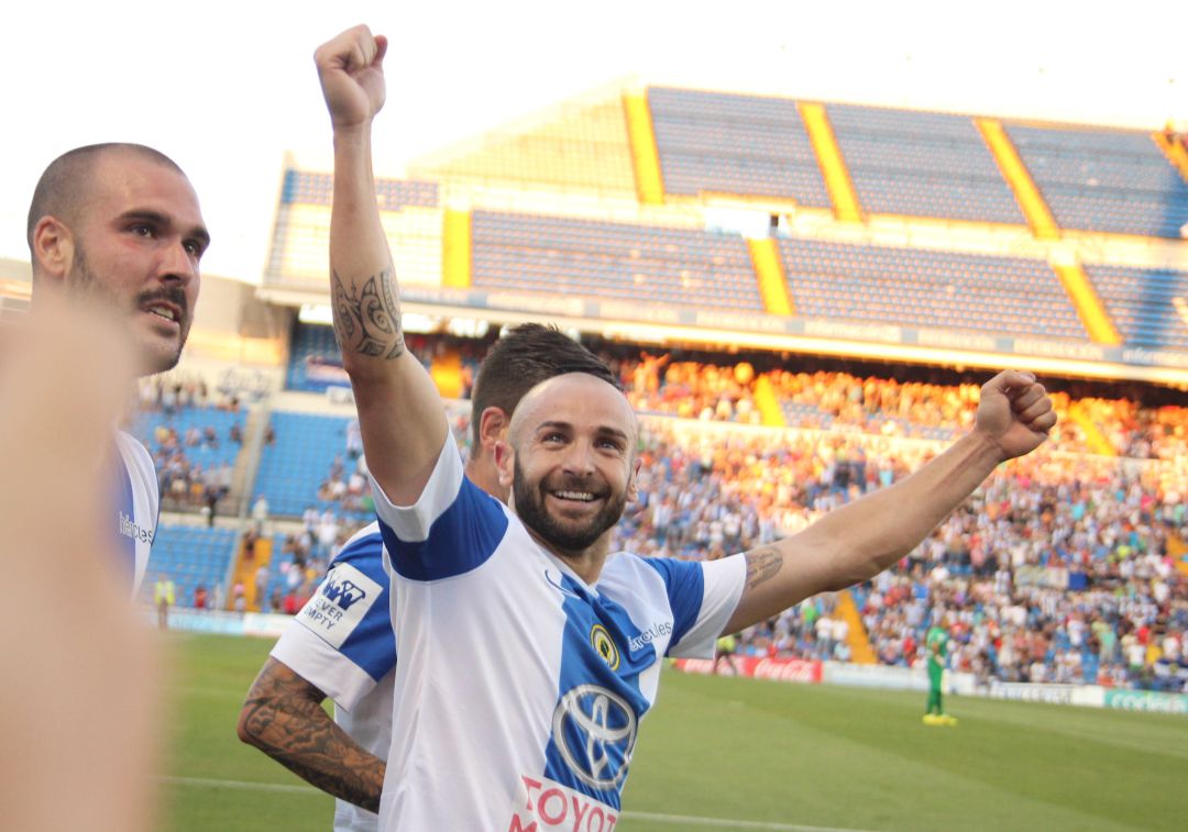 Chechu, con la camiseta del Hércules CF Chechu, con la camiseta del Hércules CF