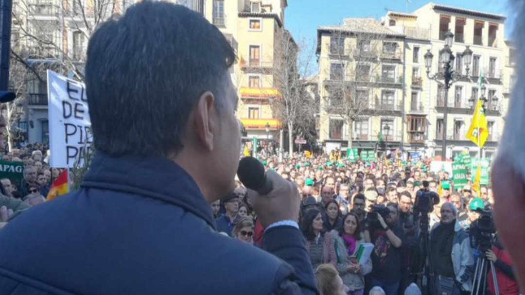 Histórica manifestación en Toledo de agricultores "Al límite"