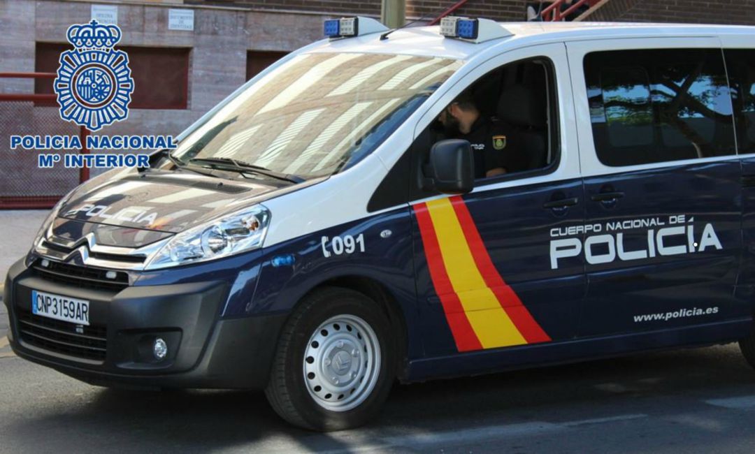 Vehículo de la Policía Nacional, en una imagen de archivo. Vehículo de la Policía Nacional, en una imagen de archivo.