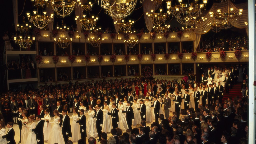 Dos mujeres protagonizan el Baile de la Ópera de Viena por primera vez en 200 años