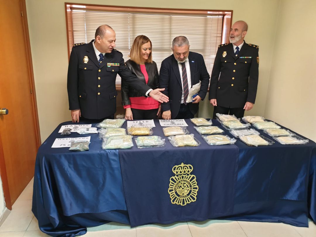 El resultado de la Operación Gasolina fue presentado por las autoridades policiales y civiles como uno de los golpes más importantes al tráfico de droga en Aranda El resultado de la Operación Gasolina fue presentado por las autoridades policiales y civiles como uno de los golpes más importantes al tráfico de droga en Aranda