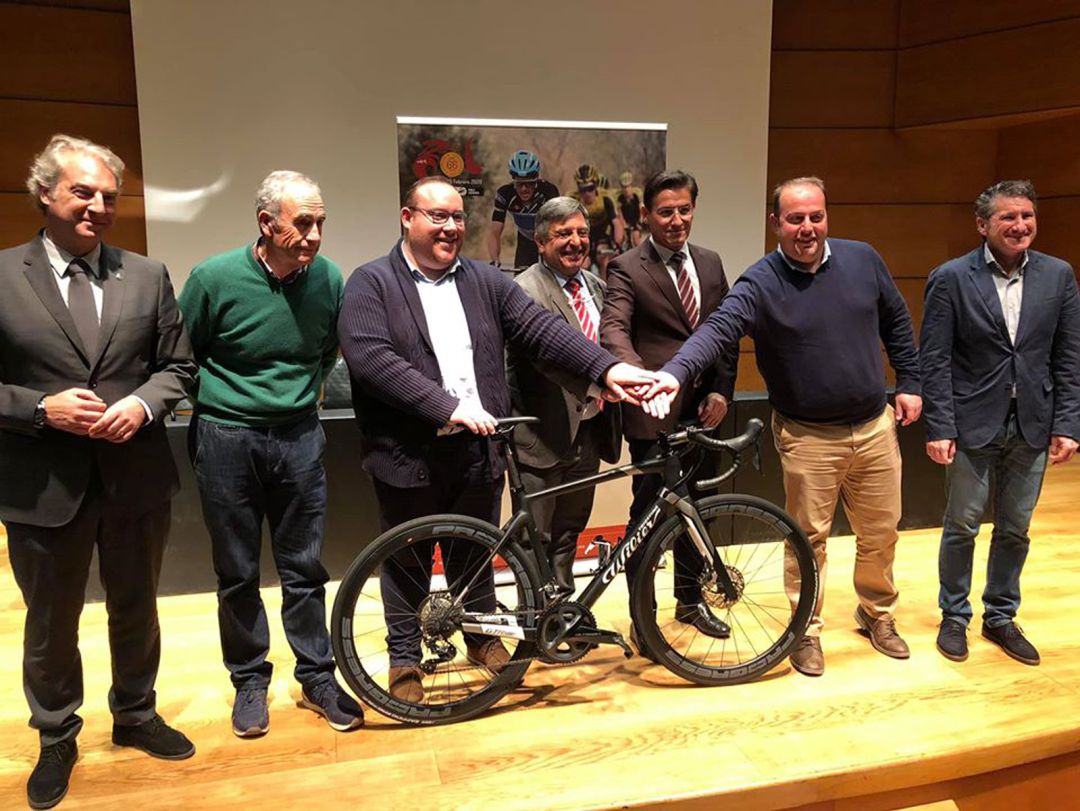 Presentación en la sede de Caja Rural Granada de la Vuelta a Andalucía 2020 Presentación en la sede de Caja Rural Granada de la Vuelta a Andalucía 2020