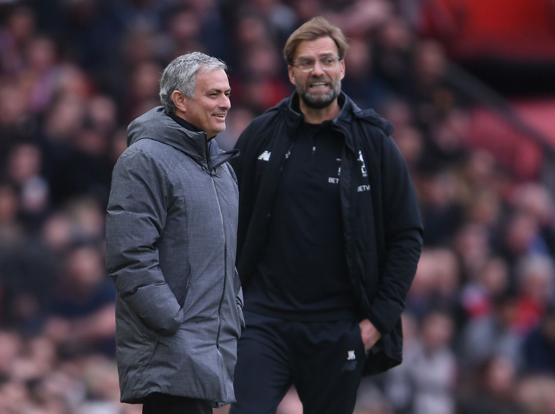 Mourinho y Klopp durante un partido Mourinho y Klopp durante un partido
