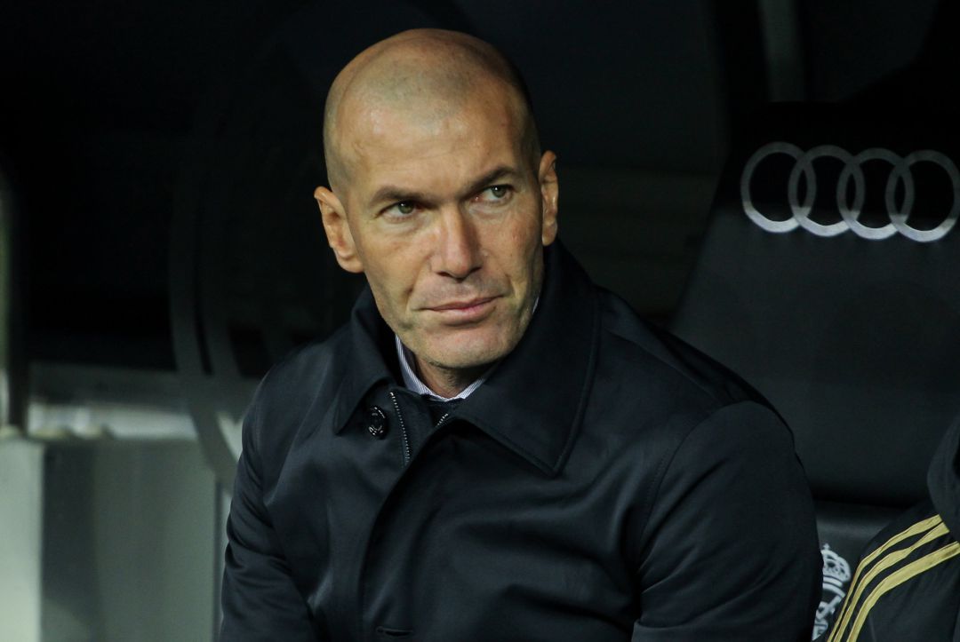 Zidane, durante el partido contra la Real. Zidane, durante el partido contra la Real.