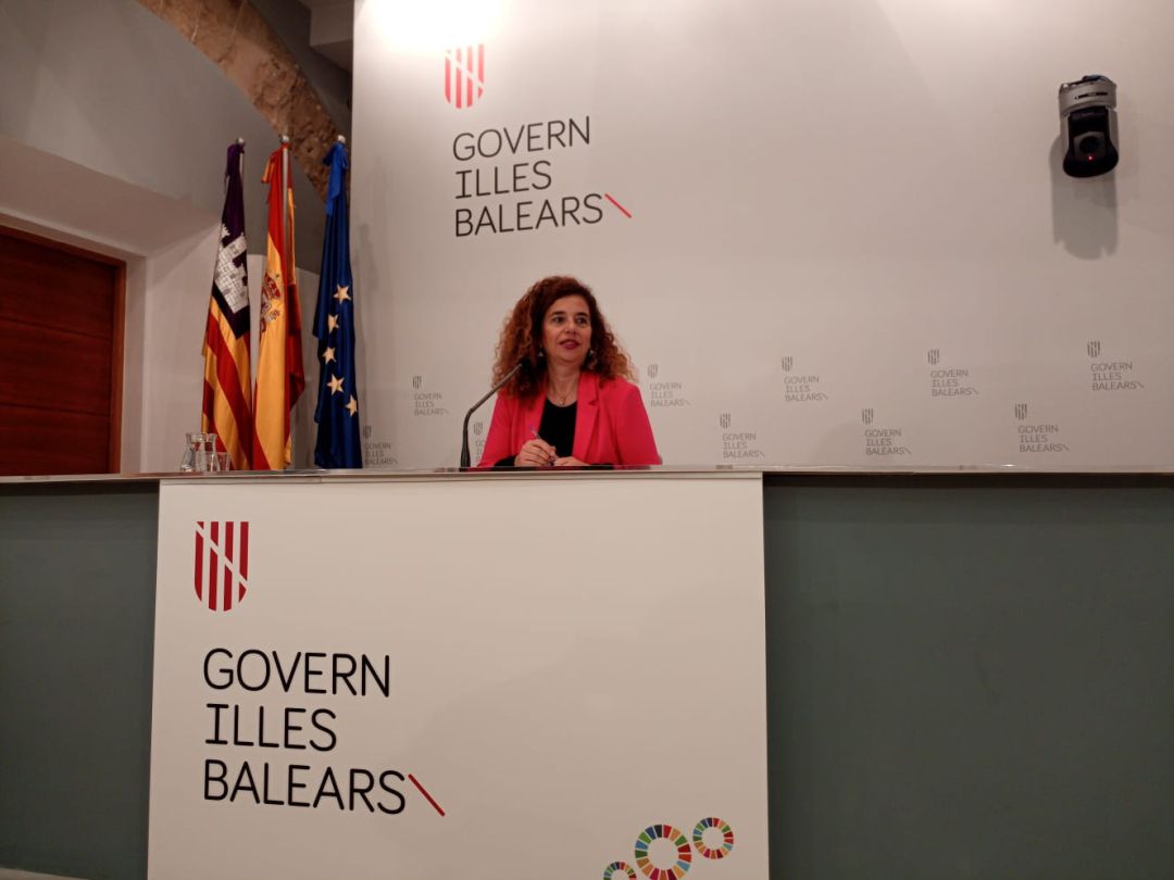 La portavoz del Govern, Pilar Costa, en rueda de prensa. La portavoz del Govern, Pilar Costa, en rueda de prensa.