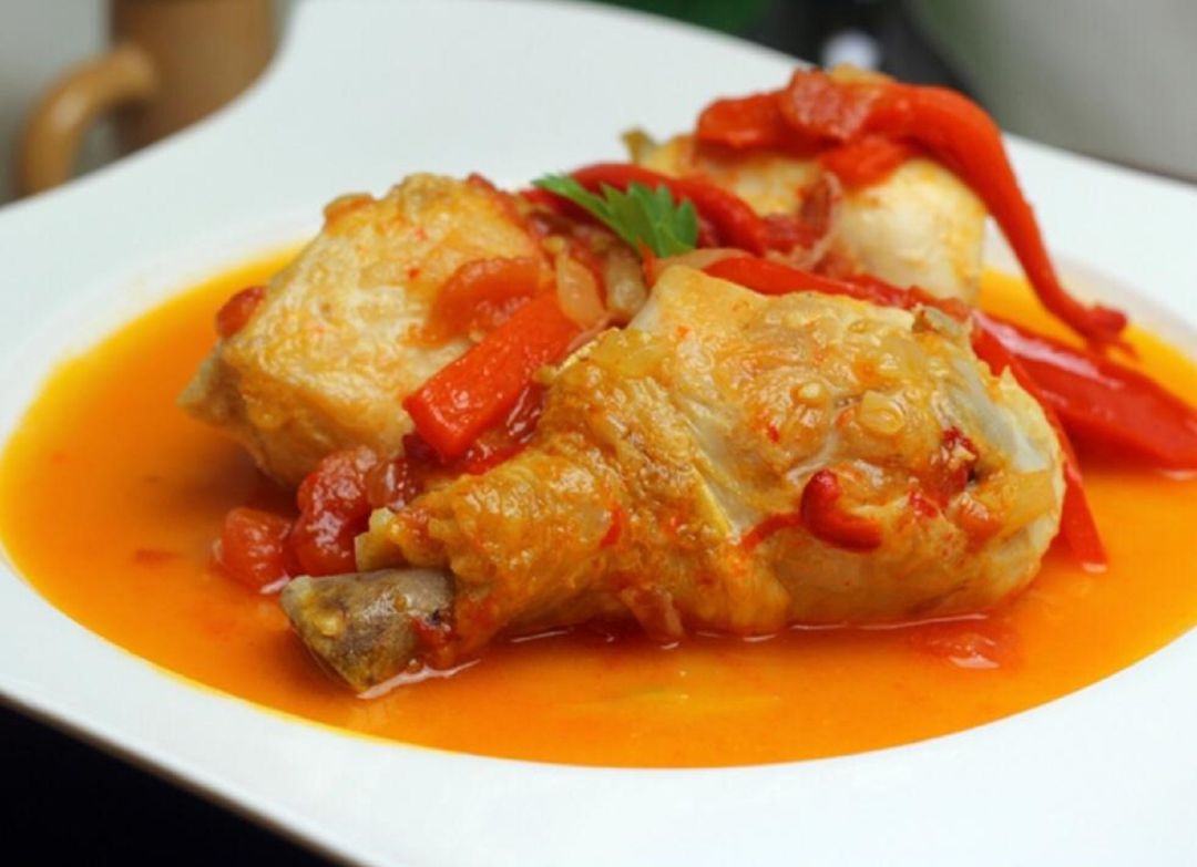 Pollo al chilindrón Pollo al chilindrón