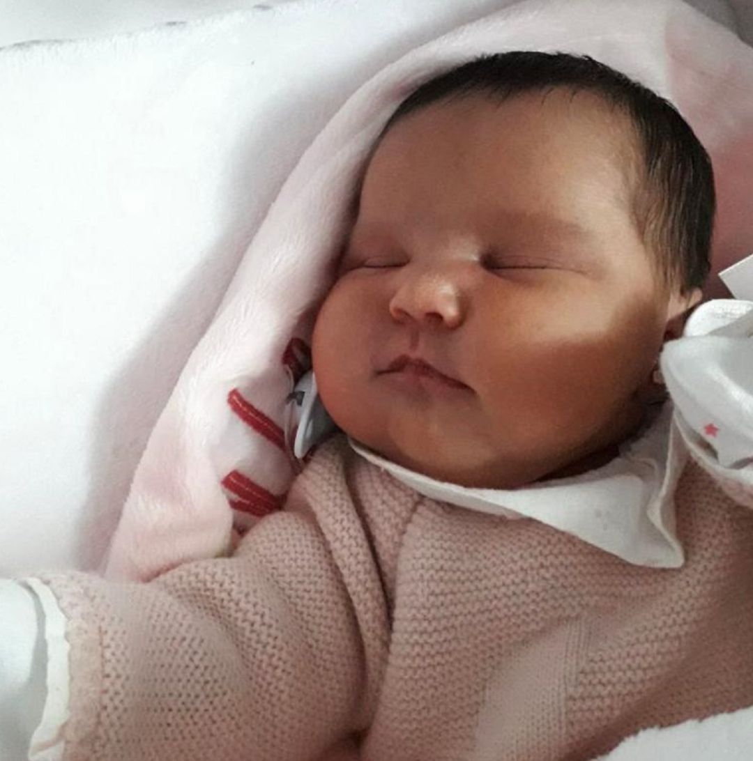 Alma ha nacido a los ocho meses y ha llenado de esperanza Valdemanco Alma ha nacido a los ocho meses y ha llenado de esperanza Valdemanco